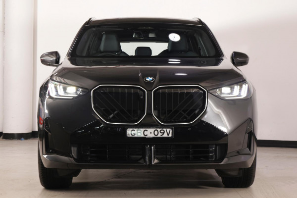 2025 BMW X3 G45 20 xDrive SUV image 4