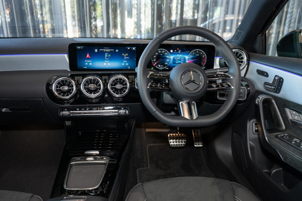 2025 Mercedes-Benz A-Class V177 A250 Sedan image 7