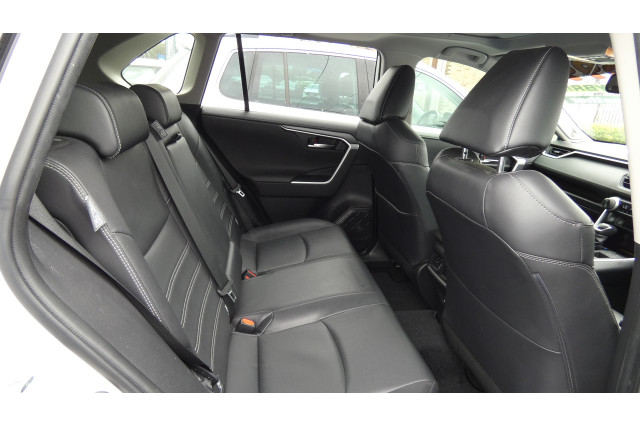 2019 Toyota RAV4 AXAH52R CRUISER 2WD HYBRID SUV Image 16