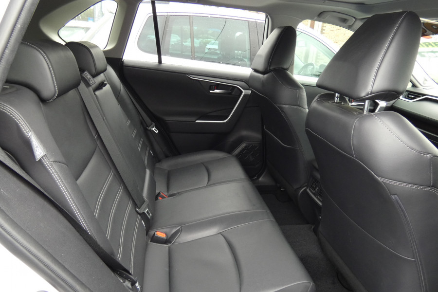 2019 Toyota RAV4 AXAH52R CRUISER 2WD HYBRID SUV Image 16