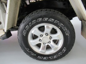 2011 MY10 Toyota HiLux KUN26R MY10 SR Cab chassis