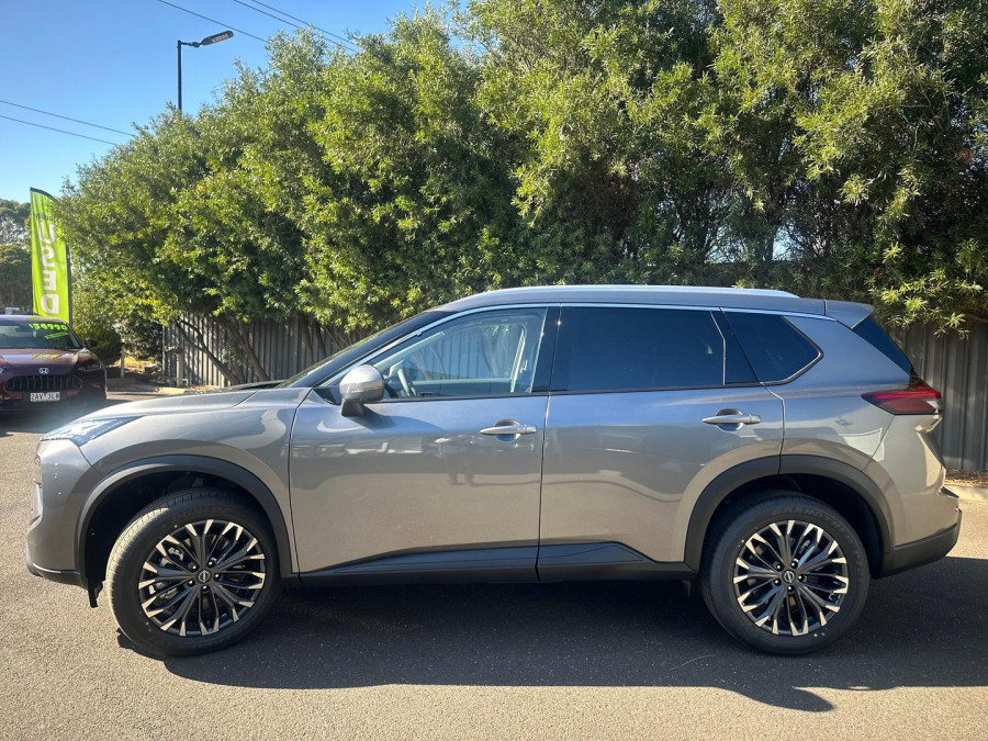 2026 Nissan X-Trail T33 Ti e-POWER SUV Image 5