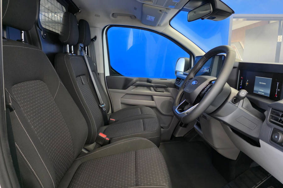 2024 MY24.5 Ford Transit Custom AV Trend Van Image 7