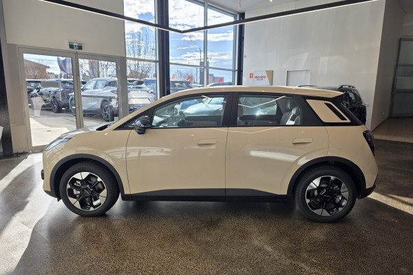 2026 AION UT No Series Premium Hatch Image 4