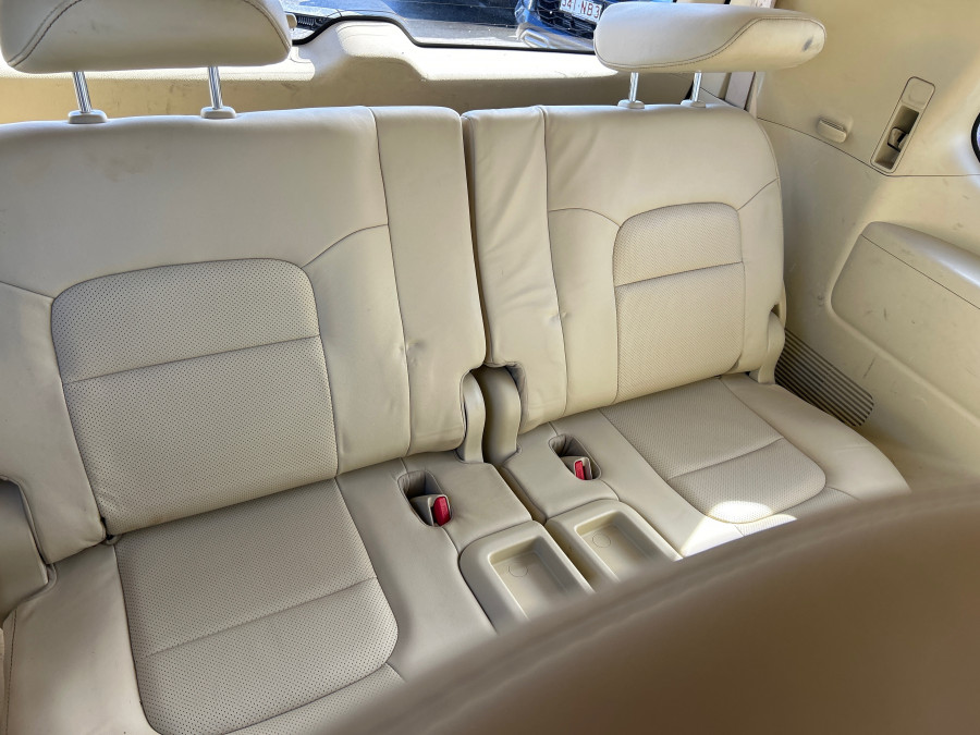 2016 Toyota LandCruiser VDJ200R Sahara SUV Image 37