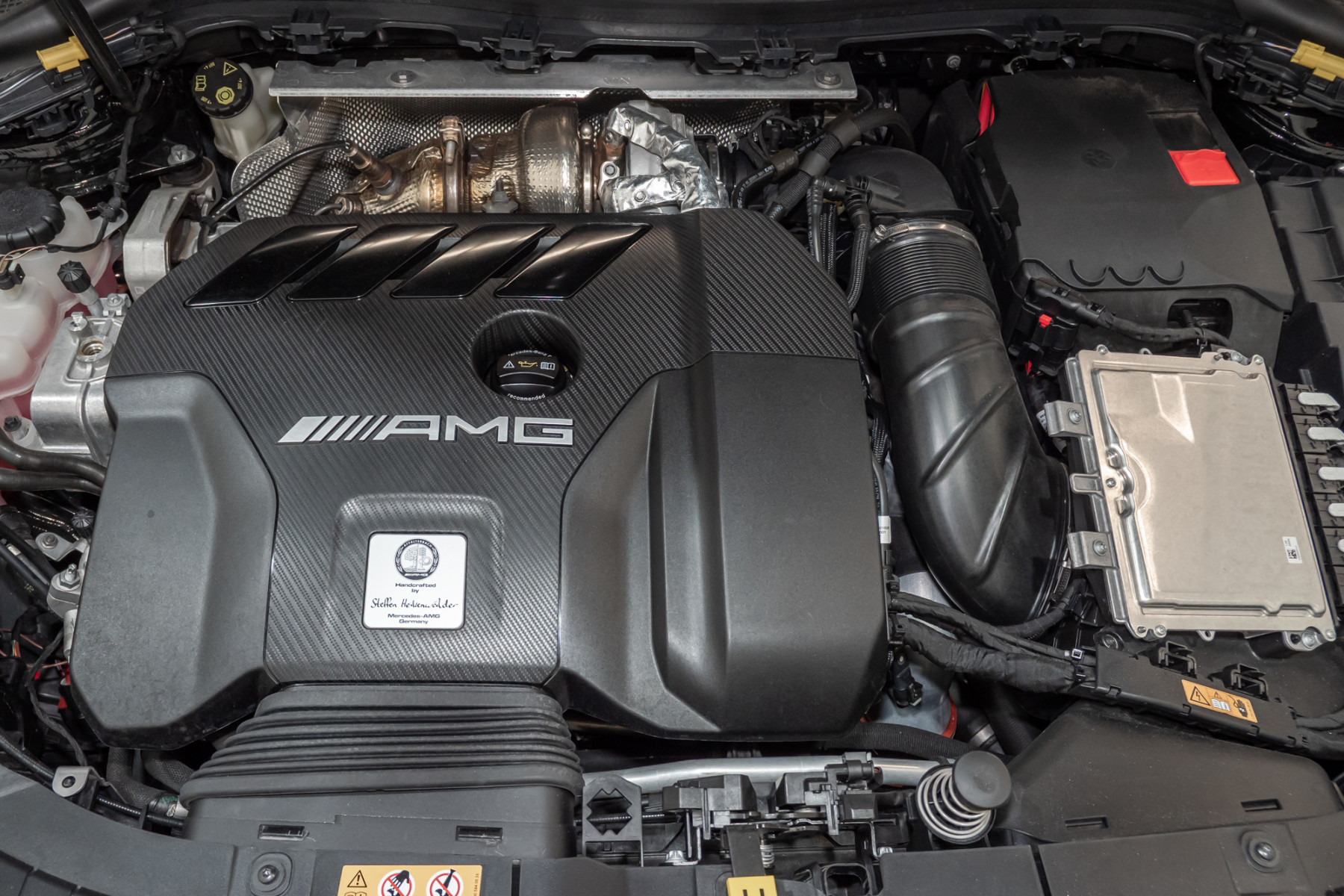 2020 Mercedes-Benz Gla 45 S 4matic+ SUV Image 23