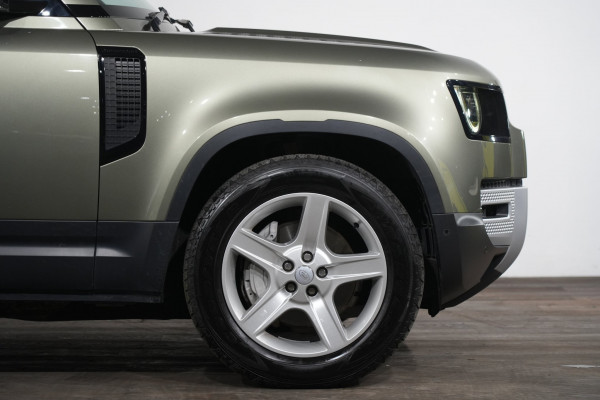 2023 Land Rover Defender L663 130 D300 SE SUV Image 5