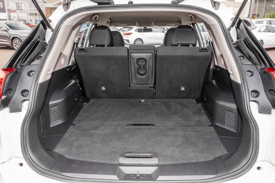 2018 Nissan X-Trail T32 Series II ST SUV Image 19