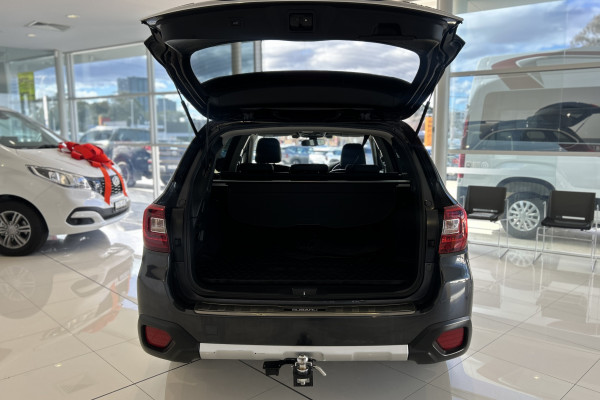 2018 Subaru Outback 6GEN AWD Touring SUV Image 23