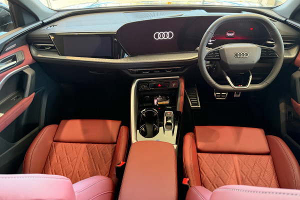 2025 Audi SQ5 GU  SUV Image 12