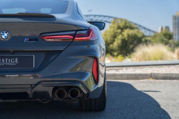 2020 BMW M8 Competition Coupe Image 7