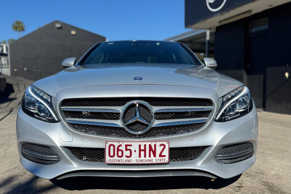 2014 Mercedes-Benz C-Class W205 C200 Sedan Image 2