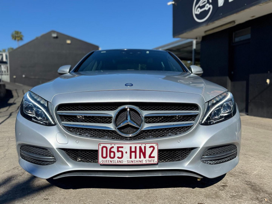 2014 Mercedes-Benz C-Class W205 C200 Sedan Image 2