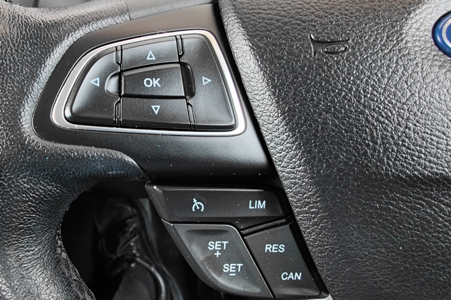2016 Ford Focus LZ Titanium Hatch Image 14