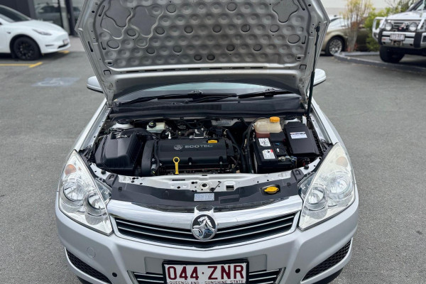 2008 Holden Astra AH CD Hatch Image 26