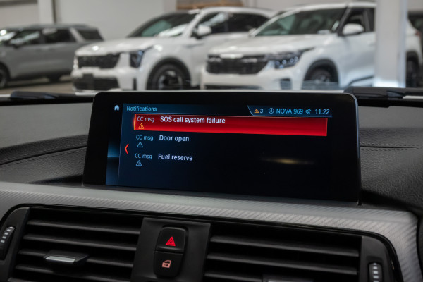 2018 BMW 3 Series F30 LCI 330i M Sport Sedan image 19