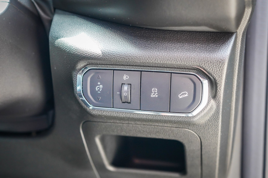 2023 GWM Haval Jolion A01 Lux Hybrid SUV Image 19