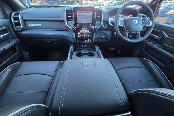 2026 Ram 2500 DJ Laramie Dual Cab Image 26