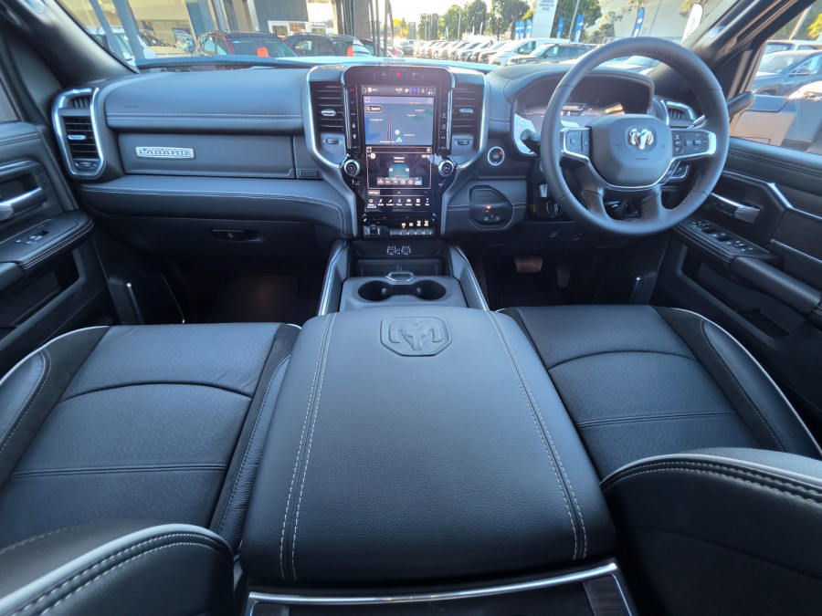 2026 Ram 2500 DJ Laramie Dual Cab Image 26