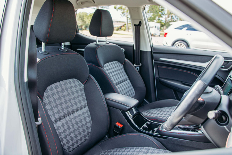 2021 MG ZST S13 Core SUV Image 38