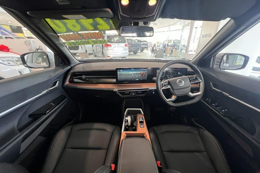 2024 MY25 KGM SsangYong Torres J116 Adventure SUV Image 25