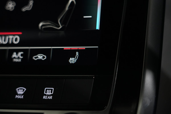 2024 Audi Q8 F1 60 TFSI e S Line SUV image 22
