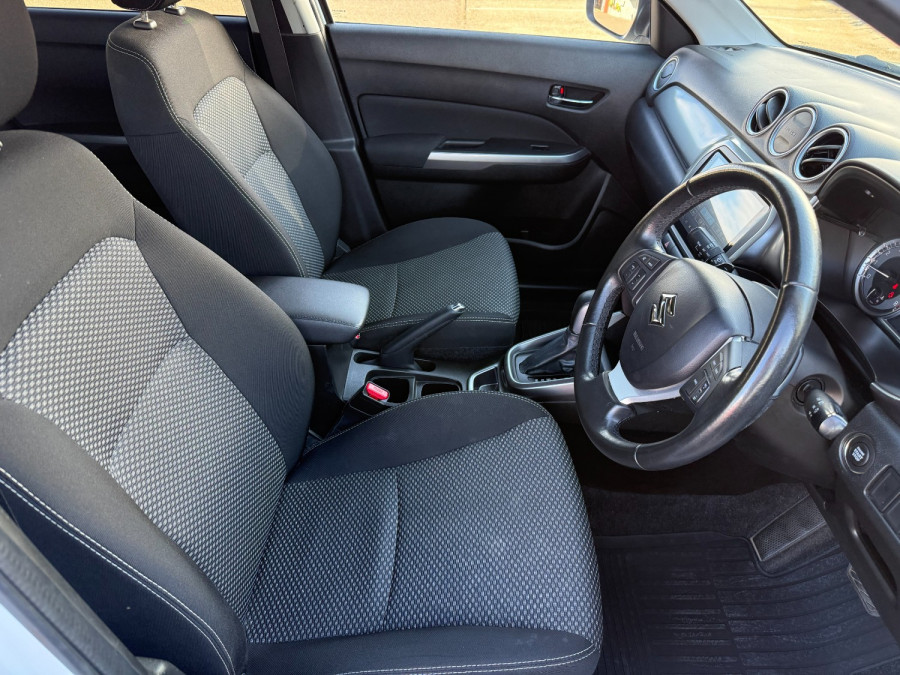 2022 Suzuki Vitara LY Series II SUV Image 9