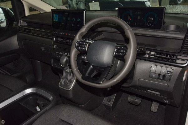2026 MY27 Hyundai Staria Load US4.V4  Van Image 13