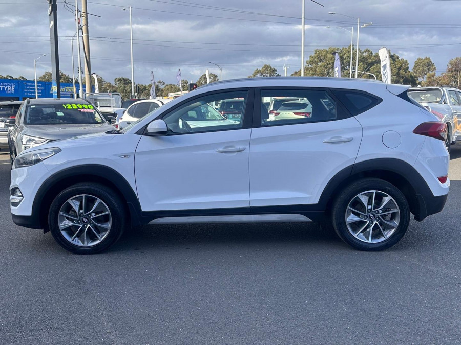 2017 Hyundai Tucson TLe Active X SUV Image 5