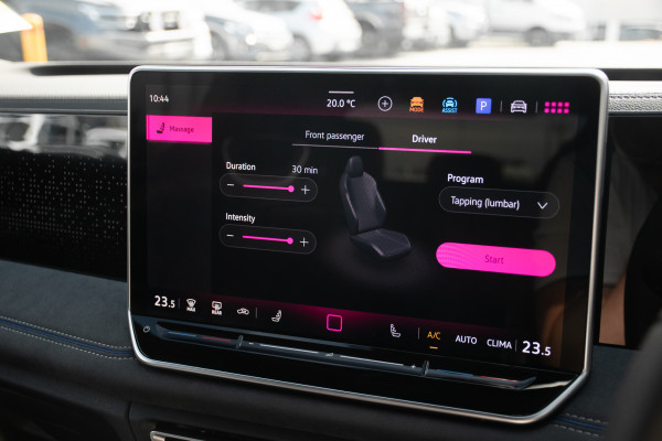 2026 Volkswagen Tiguan CT 150TSI R-Line SUV Image 16