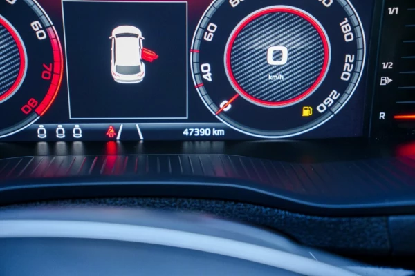 2020 MY21 Skoda Karoq NU 140TSI Sportline SUV Image 16