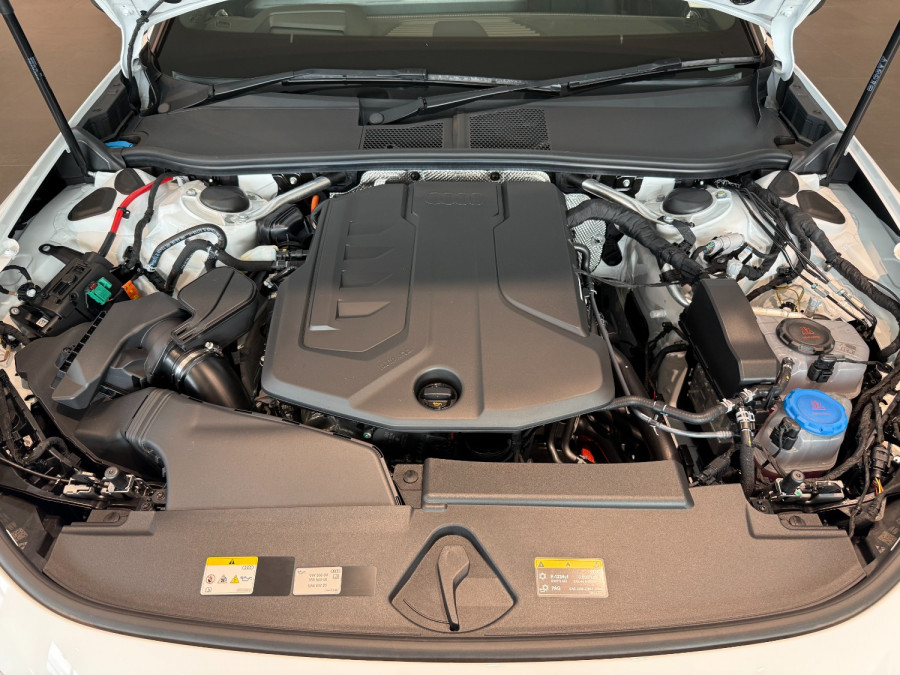 2025 Audi A5 B10 e-hybrid S-Line Sedan Image 17