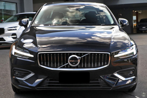 2024 MY25 Volvo S60  Ultra B5 Bright Sedan Image 2