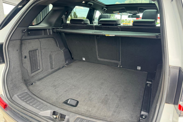 2018 Land Rover Discovery Sport L550 HSE Luxury SUV Image 24