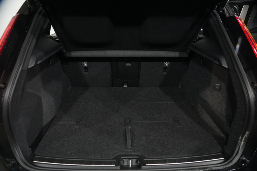 2020 Volvo XC40 XZ T4 Inscription SUV
