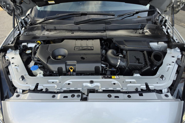 2018 Jaguar E-PACE X540 D240 HSE SUV Image 30
