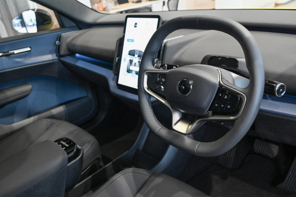 2024 MY25 Volvo EX30  Twin Motor Performance Ultra SUV Image 5