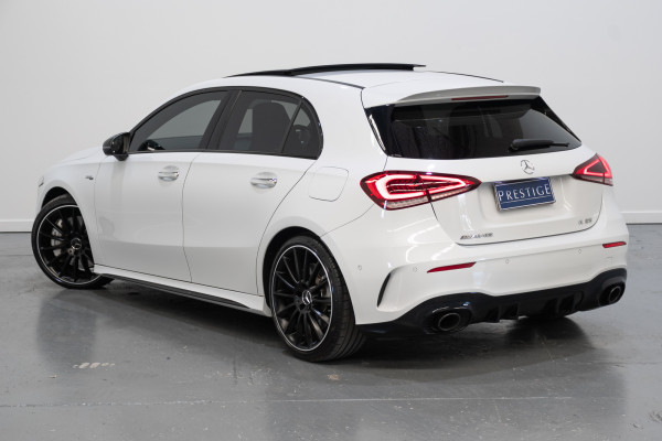 2022 Mercedes-Benz A-Class 4matic Hatch Image 9
