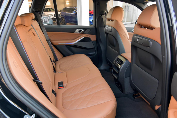 2025 BMW X5 G05 LCI xDrive30d M Sport SUV image 5