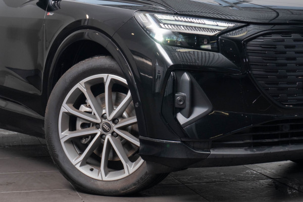 2025 MY24 Audi Q4 e-tron F4 55 SUV
