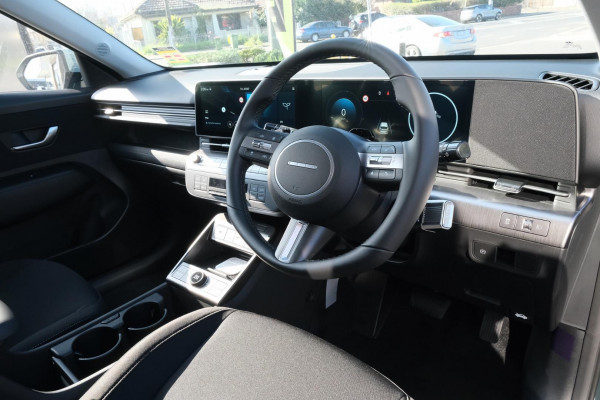 2026 Hyundai KONA SX2.V2  Electric SUV Image 8