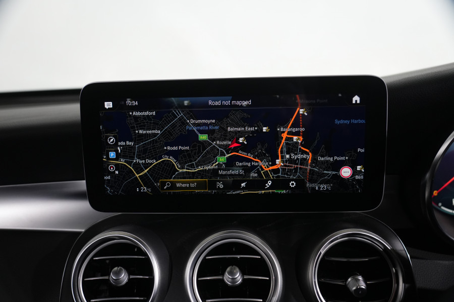 2020 Mercedes-Benz GLC-Class GLC300 SUV Image 18