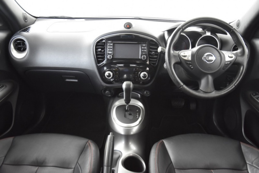 2014 Nissan JUKE F15 Ti-S Hatchback Image 8
