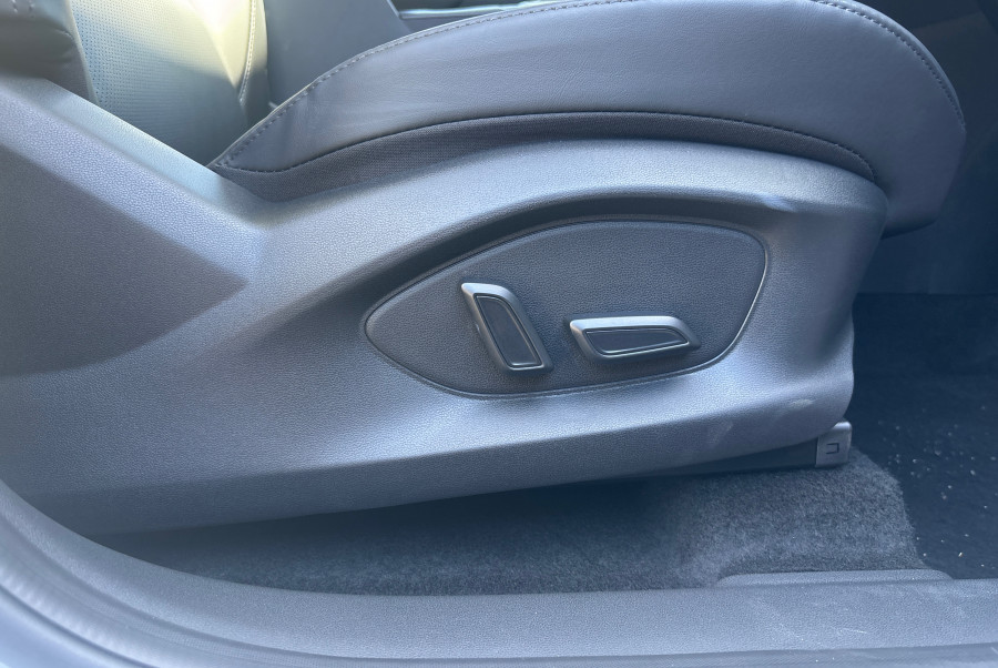 2025 MG ZS ZS32 Essence SUV Image 11