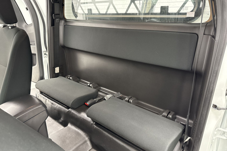 2017 Isuzu D-MAX TF SX Cab Chassis Image 13