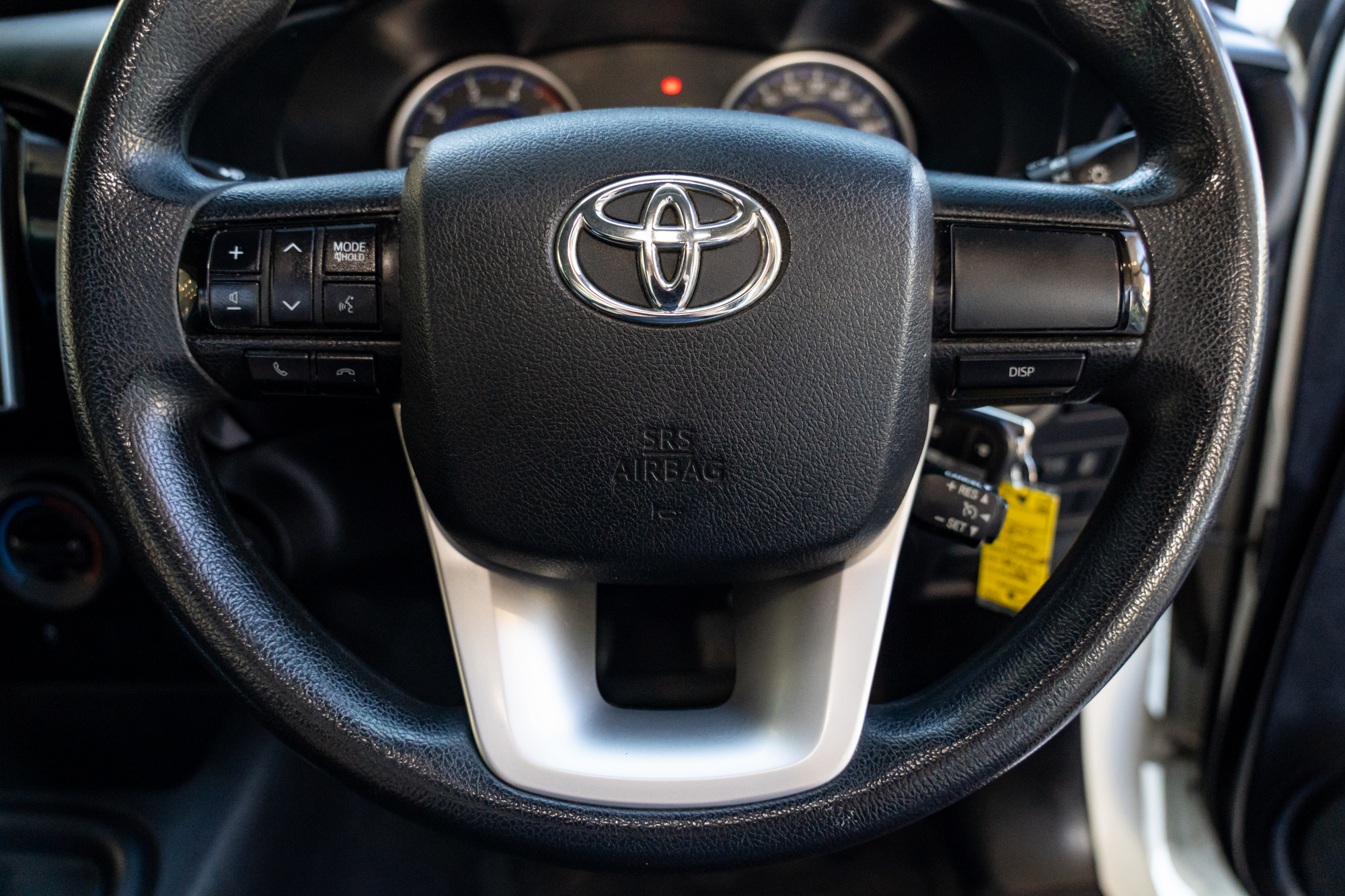 2017 Toyota HiLux SR Cab Chassis Image 9