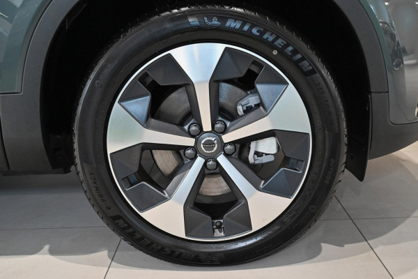 2026 Volvo XC40 XZ Plus B4 SUV Image 21