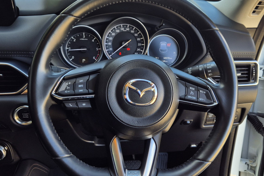 2017 Mazda CX-5 KF Series GT SUV Image 10