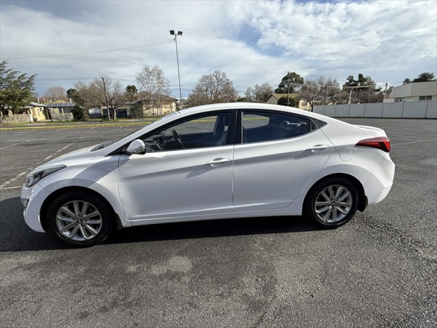 2014 Hyundai Elantra MD3 Trophy Sedan Image 6