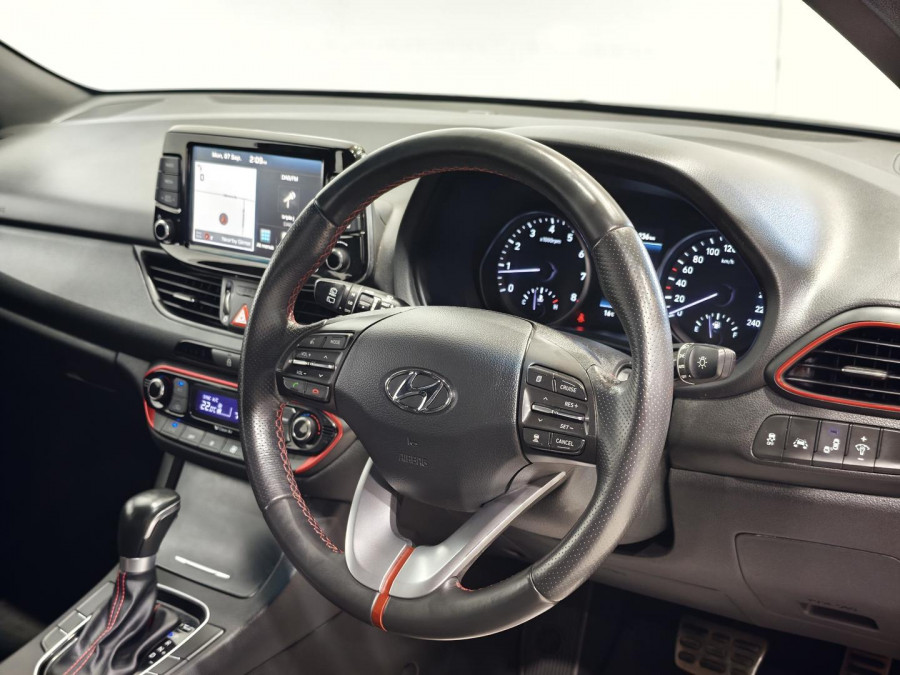 2018 Hyundai i30 PD SR Hatch Image 7